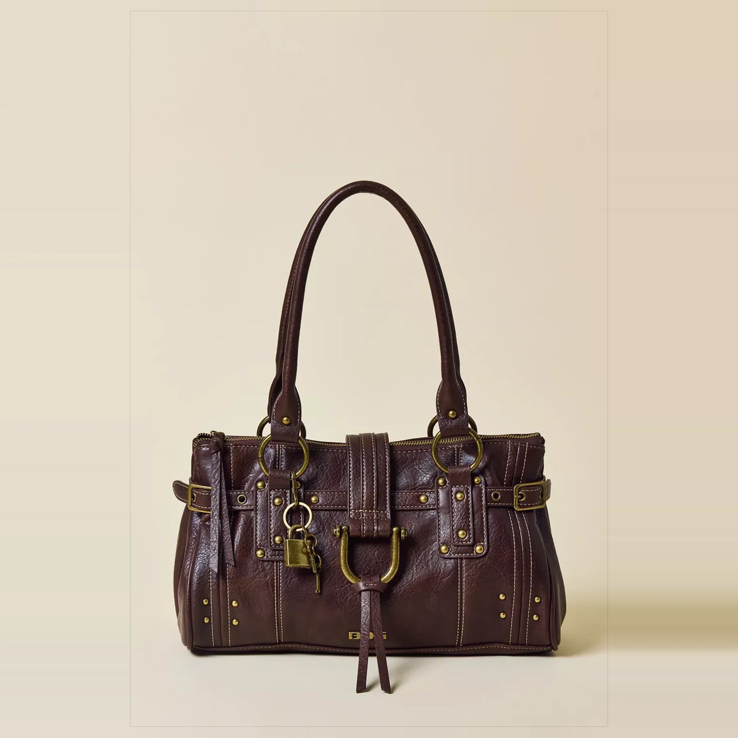 DGB Shoulder Bag in chestnut, front view