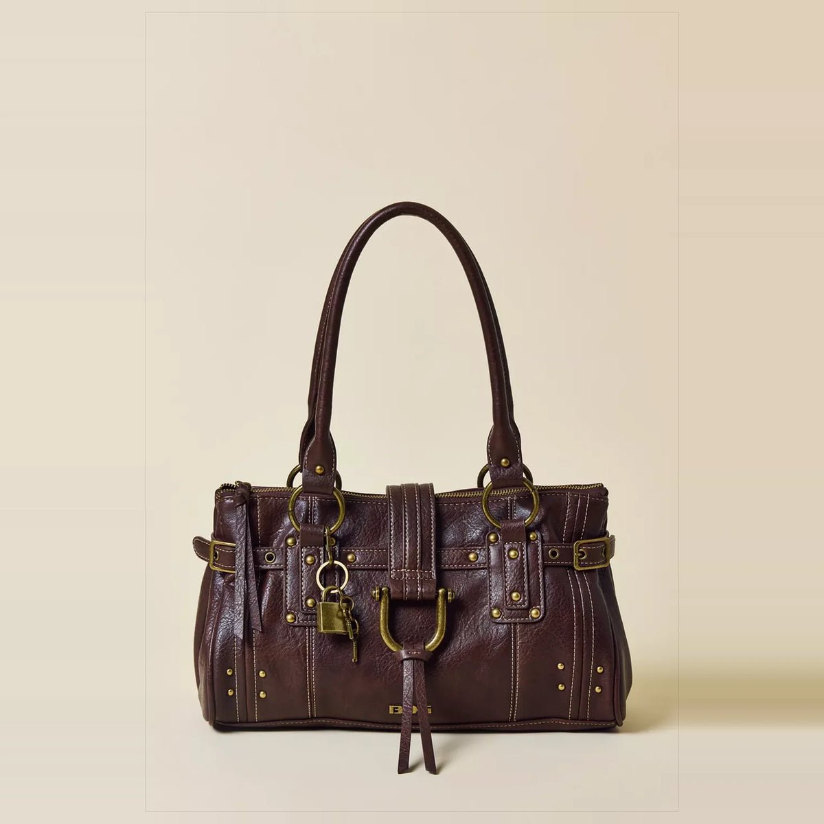 DGB Shoulder Bag in chestnut, front view
